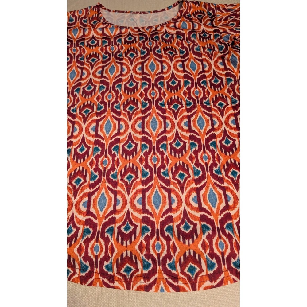 Women's Size M Colorful Short Sleeve Pullover Top NWT